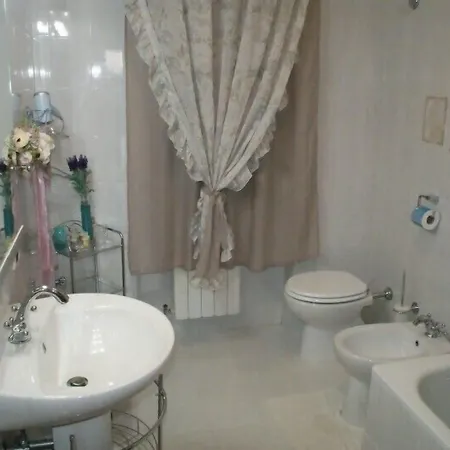 Degli Ulivi Bed & Breakfast 4*