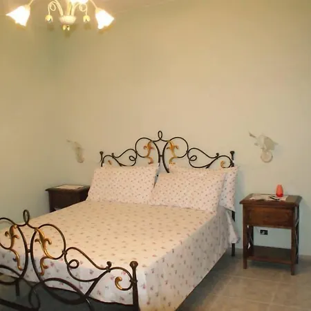 Degli Ulivi Couette-café 4*