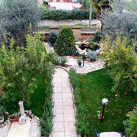 Degli Ulivi 4*